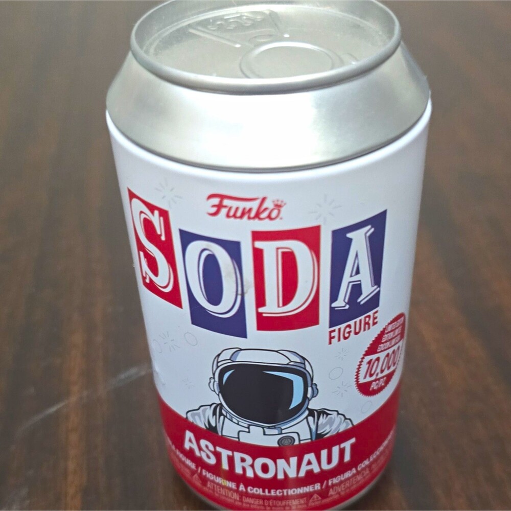 Funko Vinyl Soda: Astronaut (Common) Vinyl Figure in Can w/ POG 63903